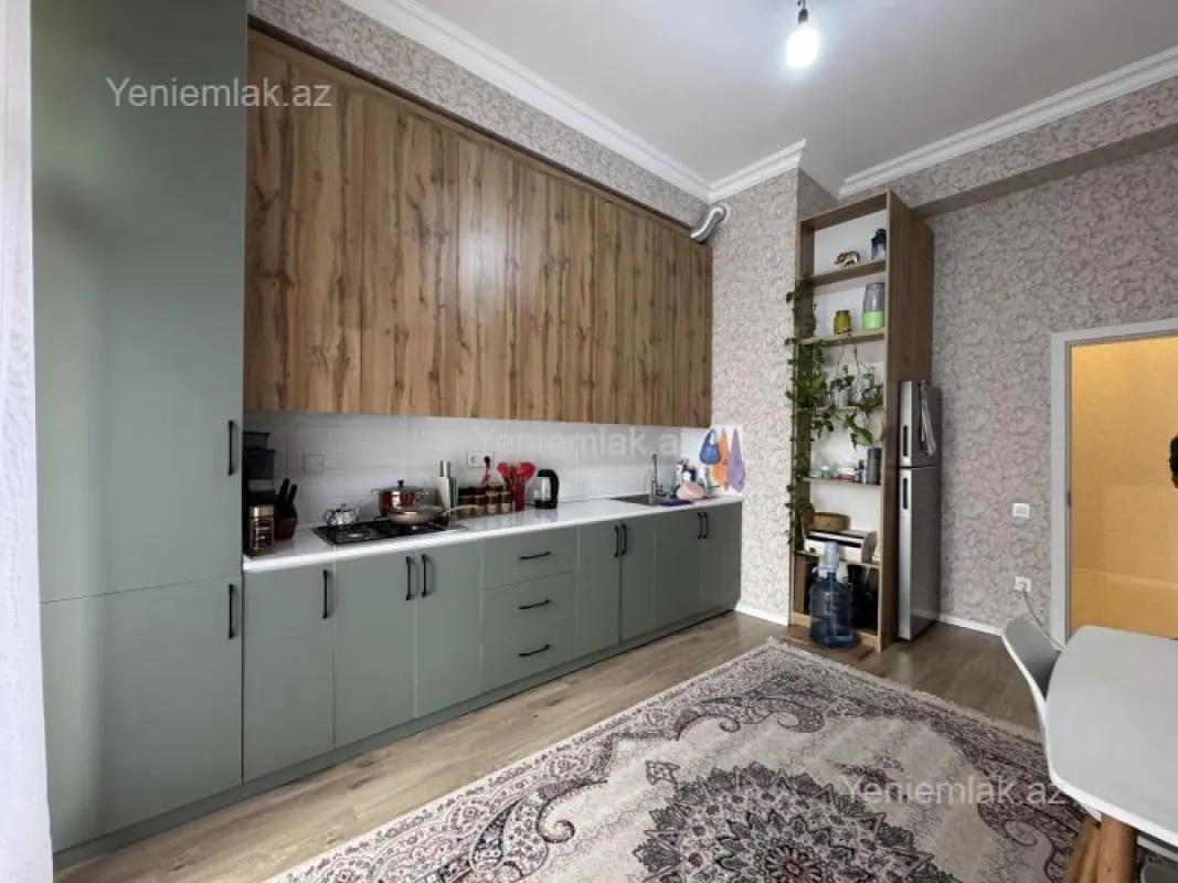 Satılır 3 otaqlı yeni tikili 127 m²