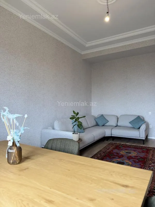 Satılır 3 otaqlı yeni tikili 127 m²