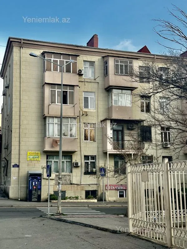 Satılır 2 otaqlı köhnə tikili 51 m²