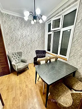 Satılır 2 otaqlı köhnə tikili 51 m²