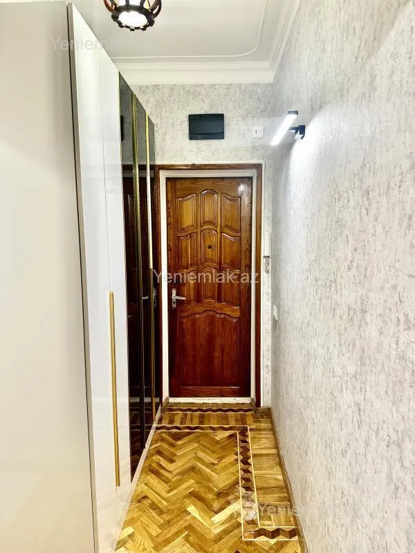Satılır 2 otaqlı köhnə tikili 51 m²