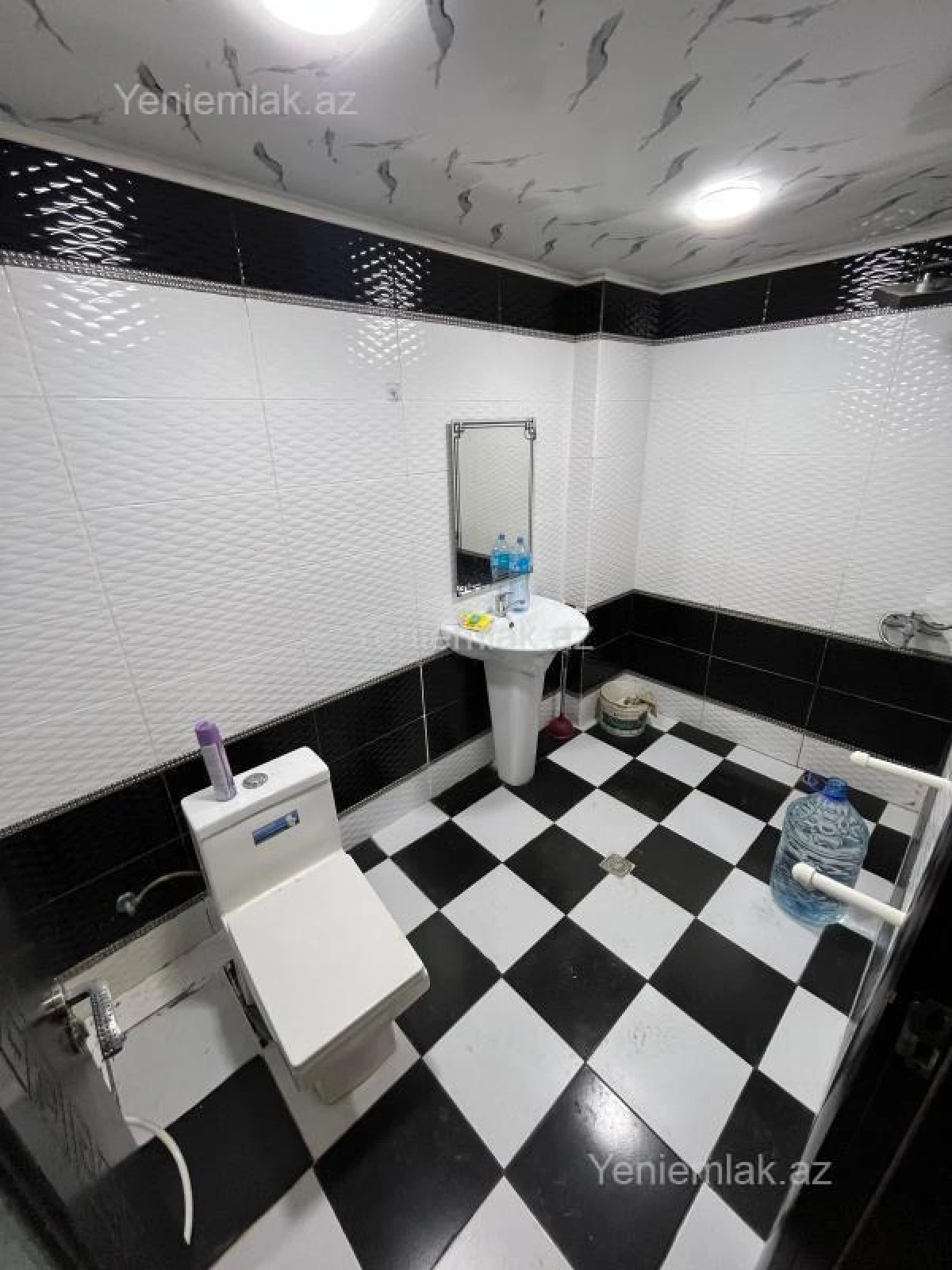 Satılır 3 otaqlı yeni tikili 60 m²