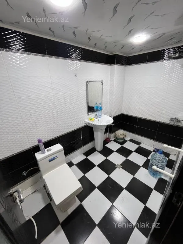 Satılır 3 otaqlı yeni tikili 60 m²