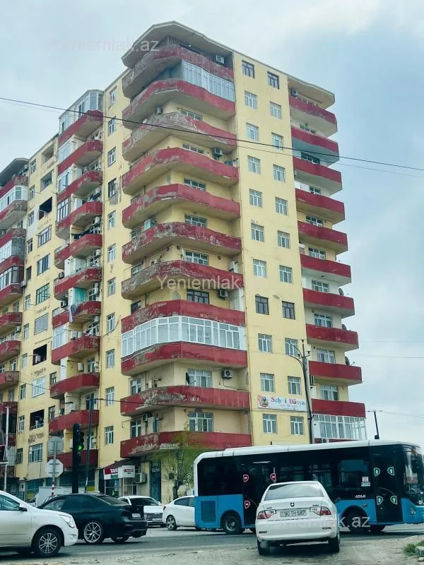Satılır 3 otaqlı yeni tikili 60 m²