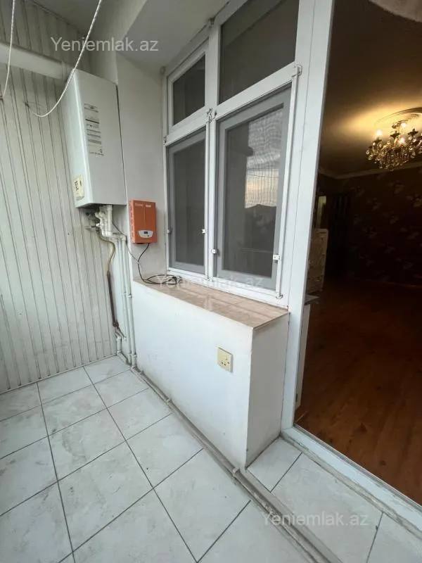 Satılır 3 otaqlı köhnə tikili 70 m²
