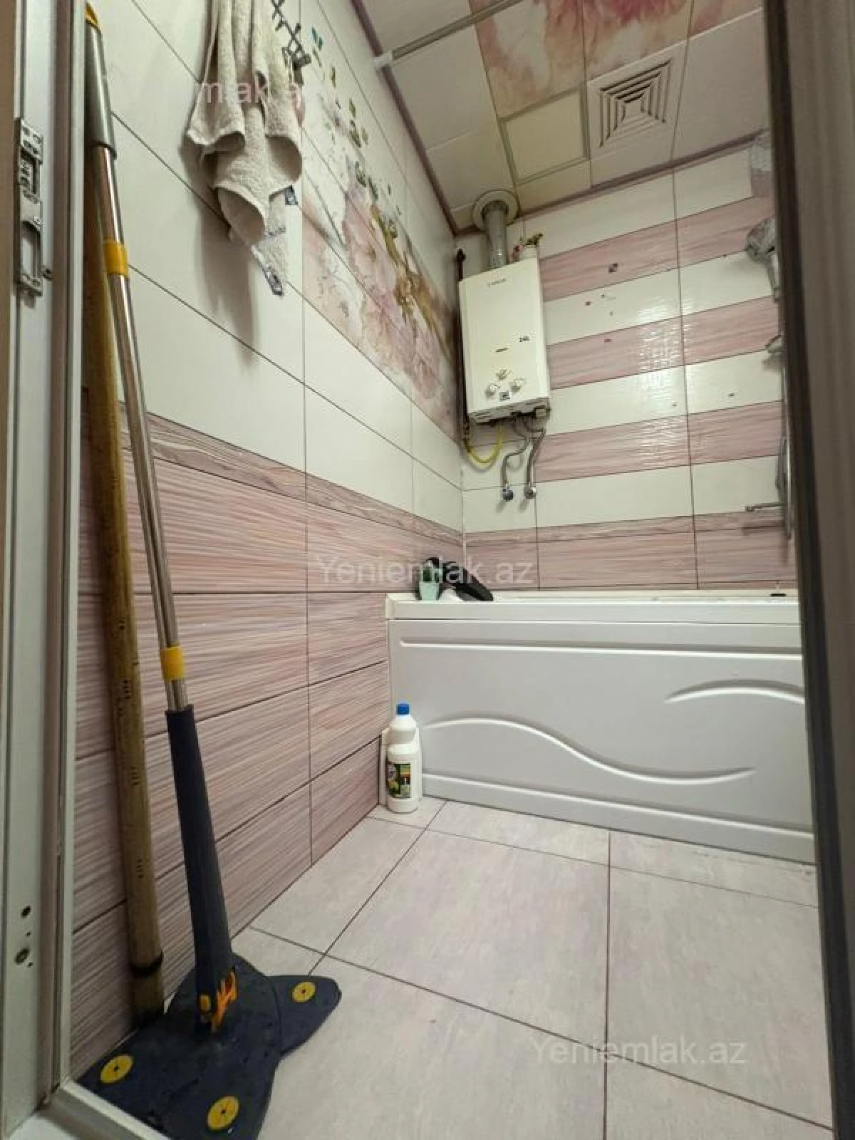 Satılır 3 otaqlı köhnə tikili 36 m²