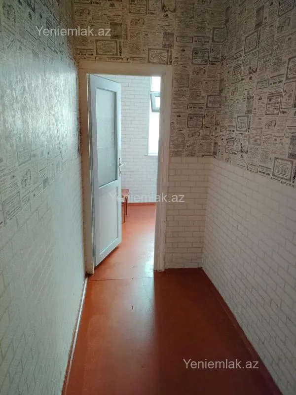 Satılır 1 otaqlı köhnə tikili 36 m²