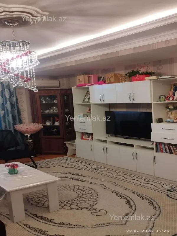 Satılır 3 otaqlı yeni tikili 70 m²