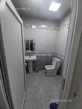 Satılır 3 otaqlı yeni tikili 70 m²