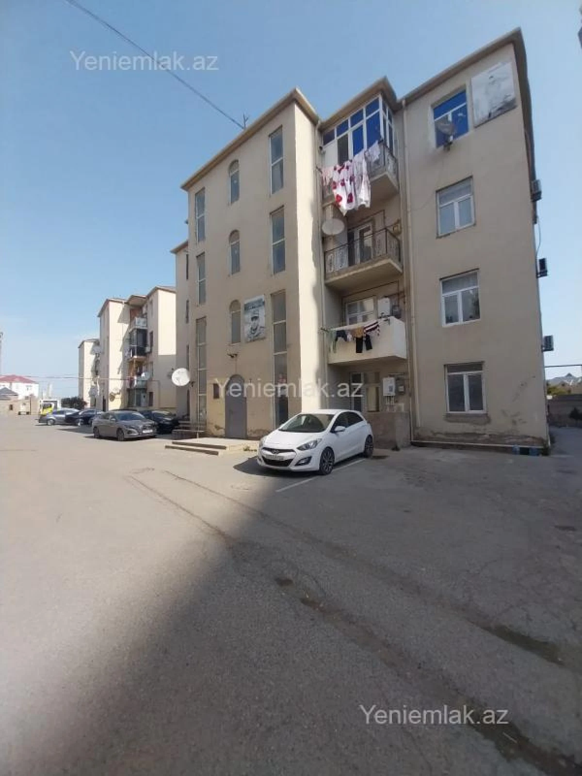 Satılır 3 otaqlı yeni tikili 70 m²