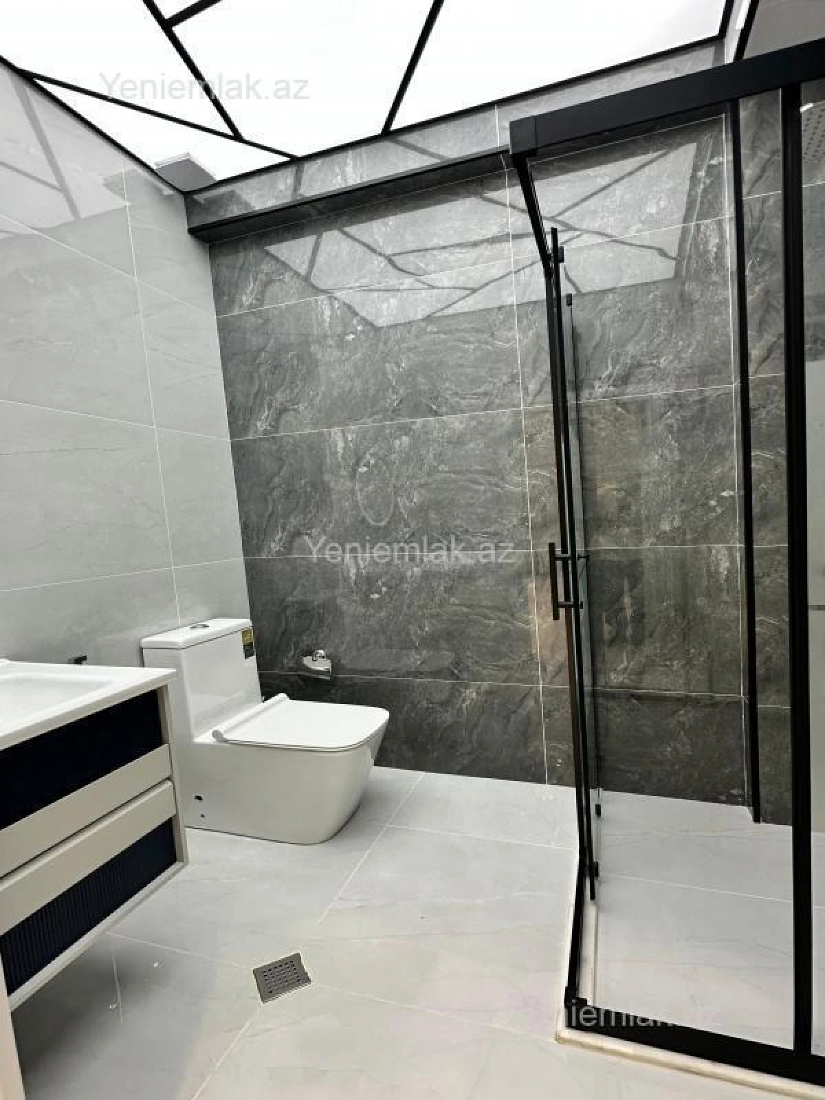 Satılır 2 otaqlı yeni tikili 55 m²