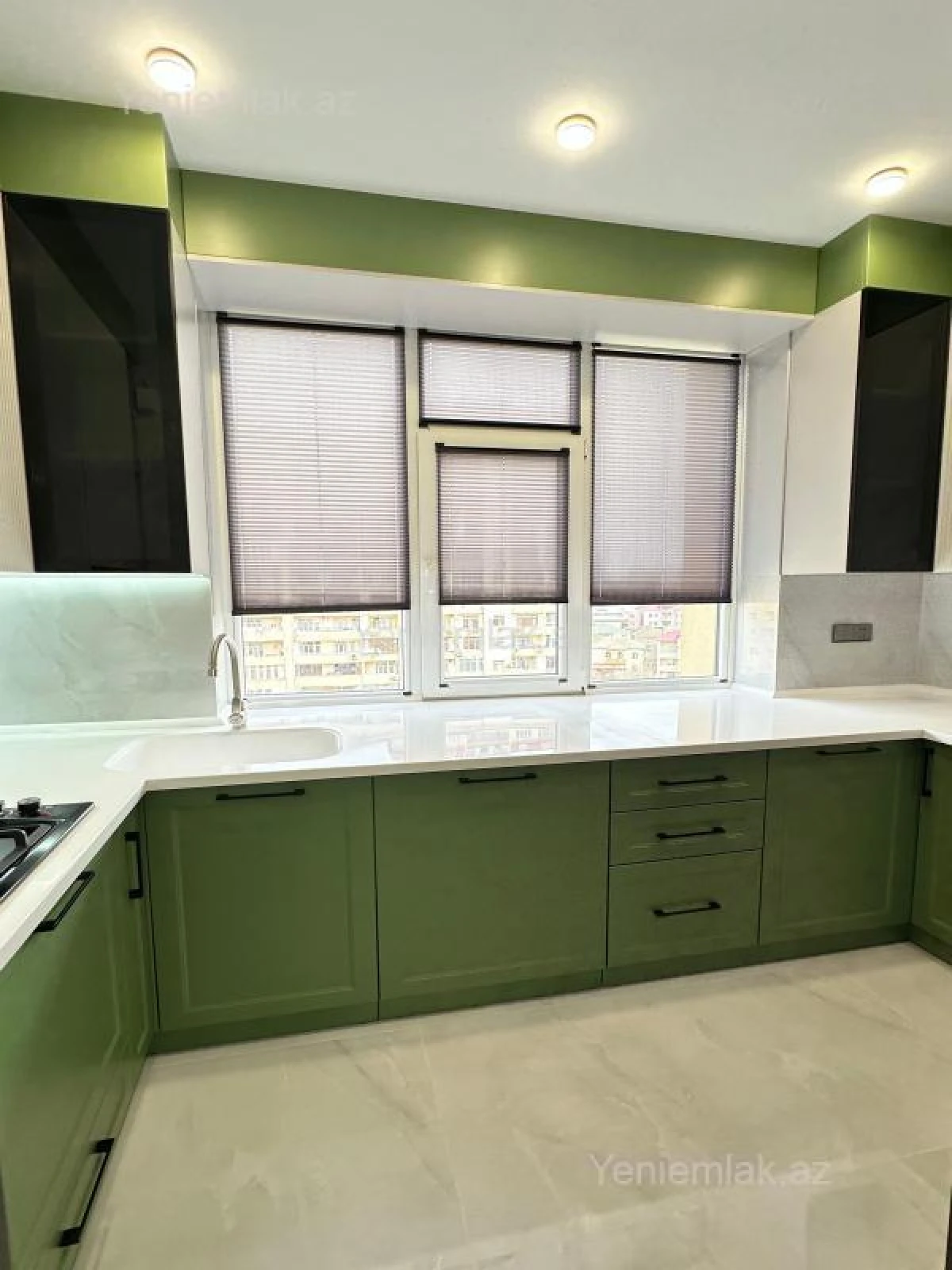 Satılır 2 otaqlı yeni tikili 55 m²