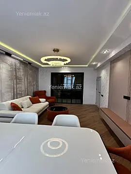 Satılır 3 otaqlı yeni tikili 80 m²