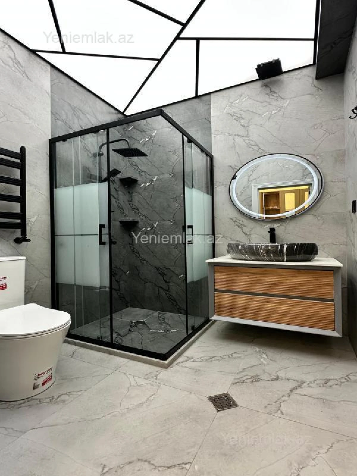 Satılır 3 otaqlı yeni tikili 80 m²