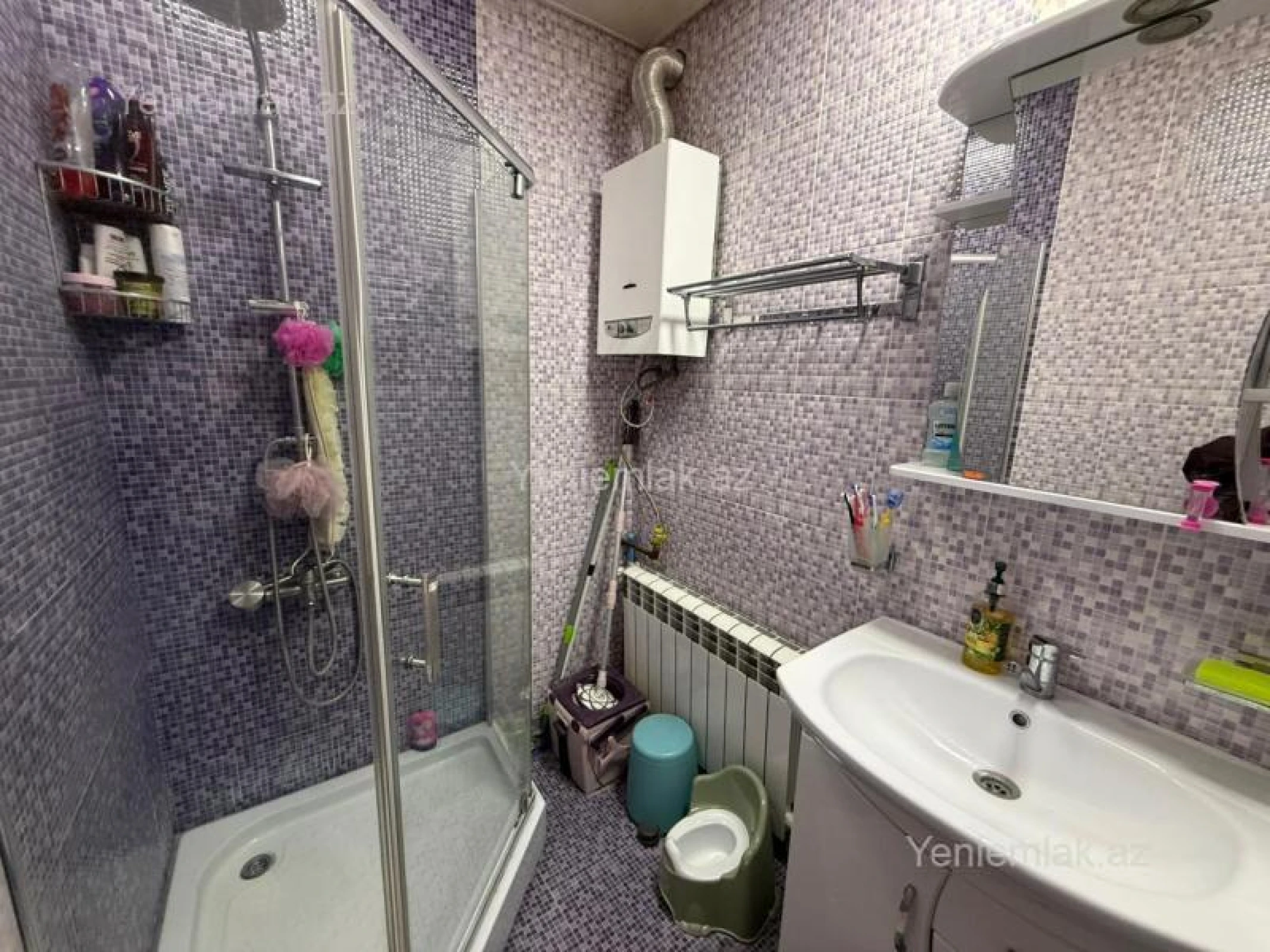 Satılır 3 otaqlı köhnə tikili 60 m²