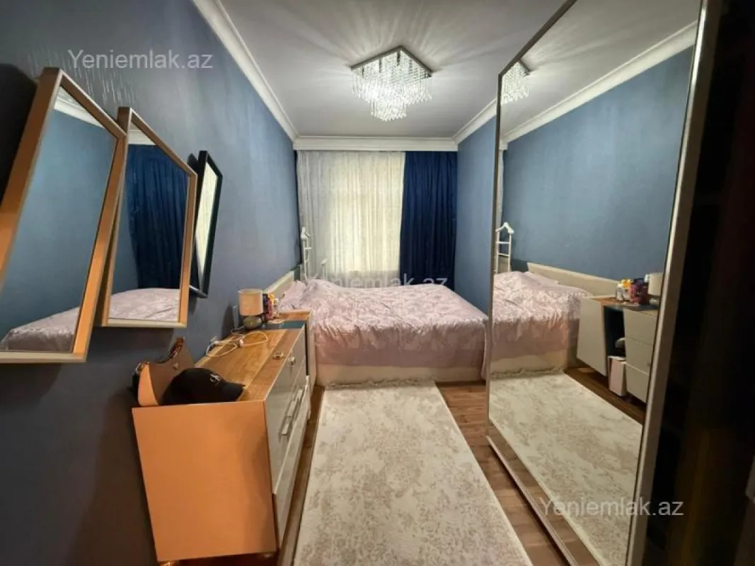 Satılır 3 otaqlı köhnə tikili 60 m²