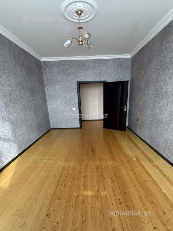 Satılır 2 otaqlı yeni tikili 65 m²