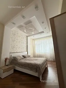 Satılır 3 otaqlı yeni tikili 127 m²