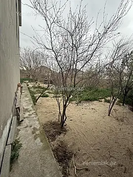 Satılır 7 otaqlı həyət evi 186 m²