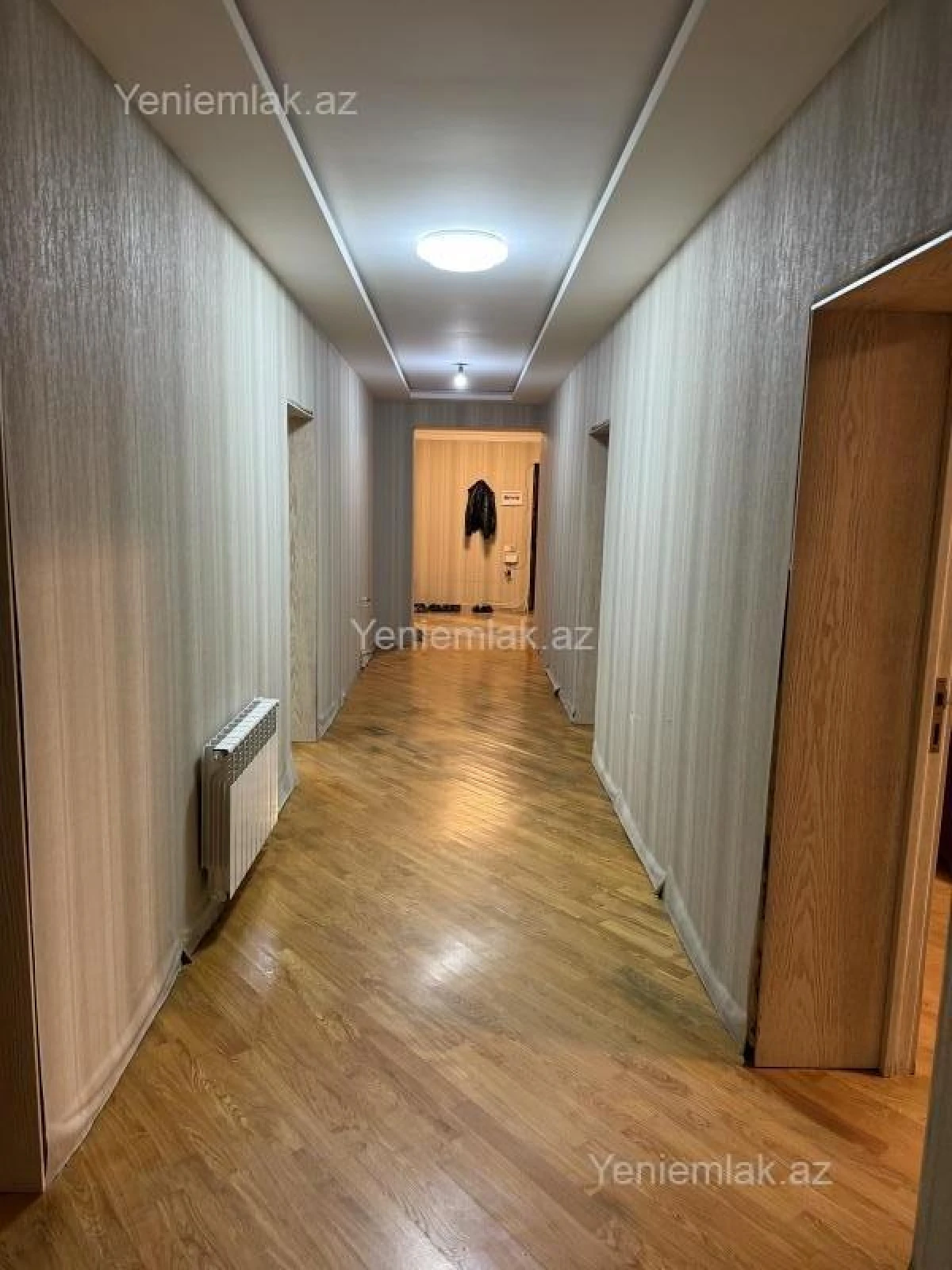 Satılır 7 otaqlı həyət evi 186 m²