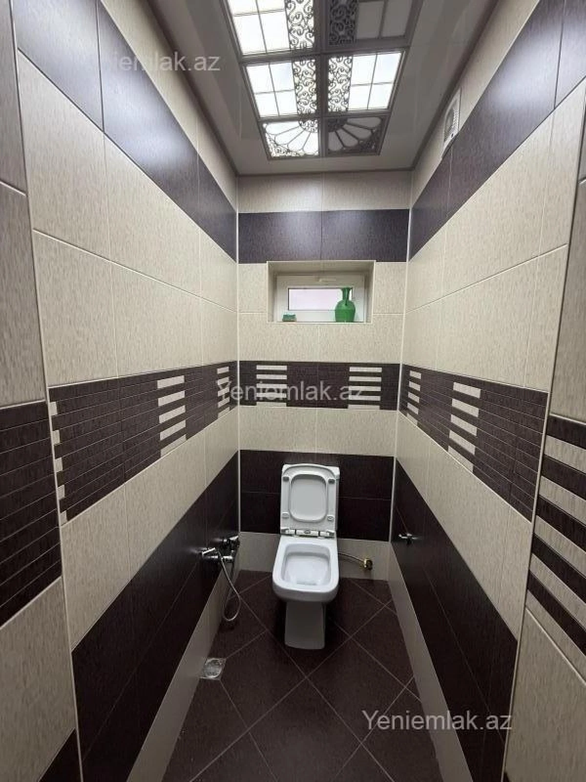 Satılır 7 otaqlı həyət evi 186 m²