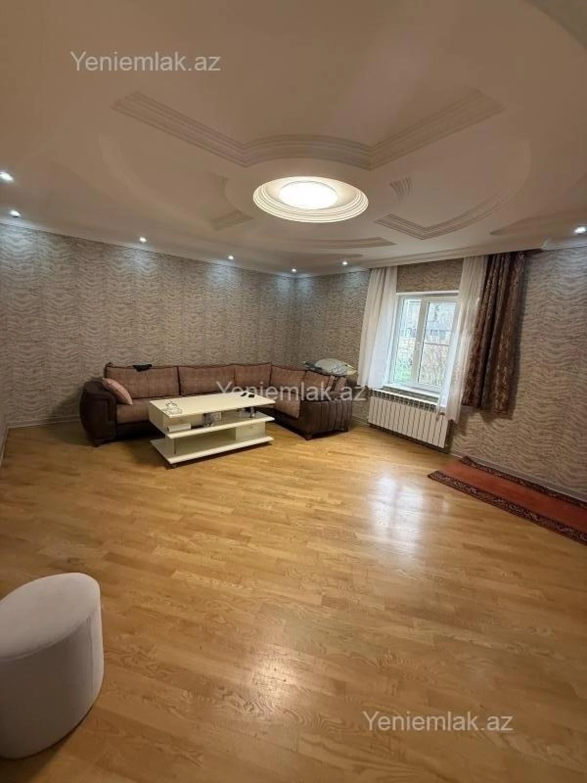 Satılır 7 otaqlı həyət evi 186 m²