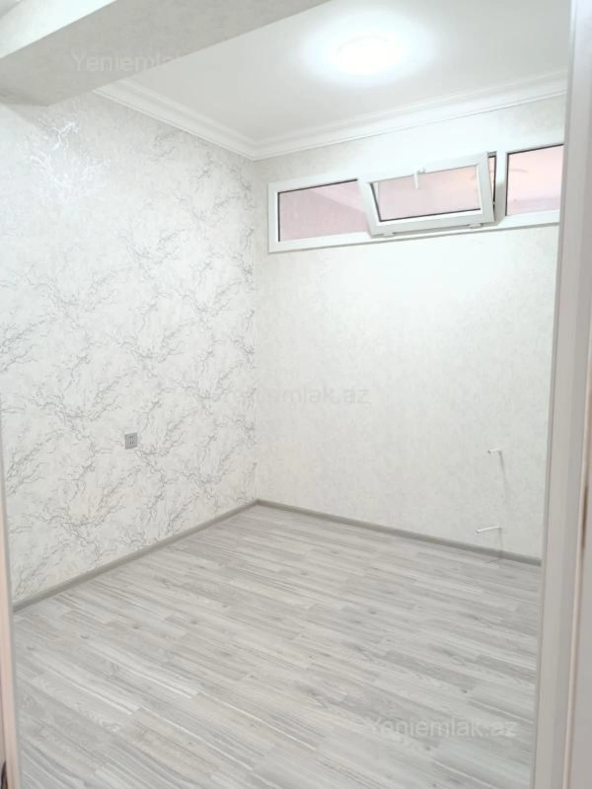 Satılır 3 otaqlı yeni tikili 80 m²