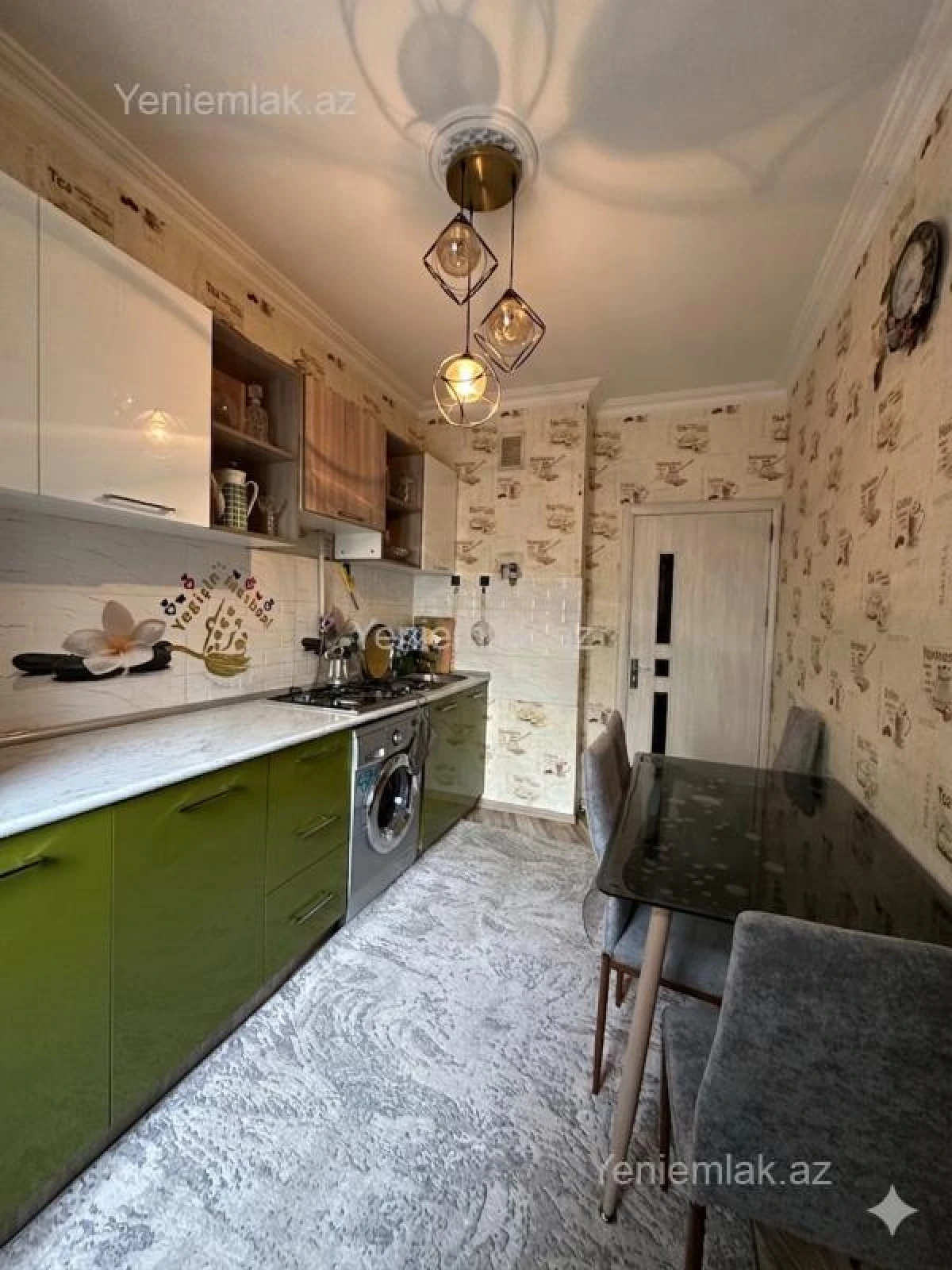 Satılır 3 otaqlı köhnə tikili 68.8 m²