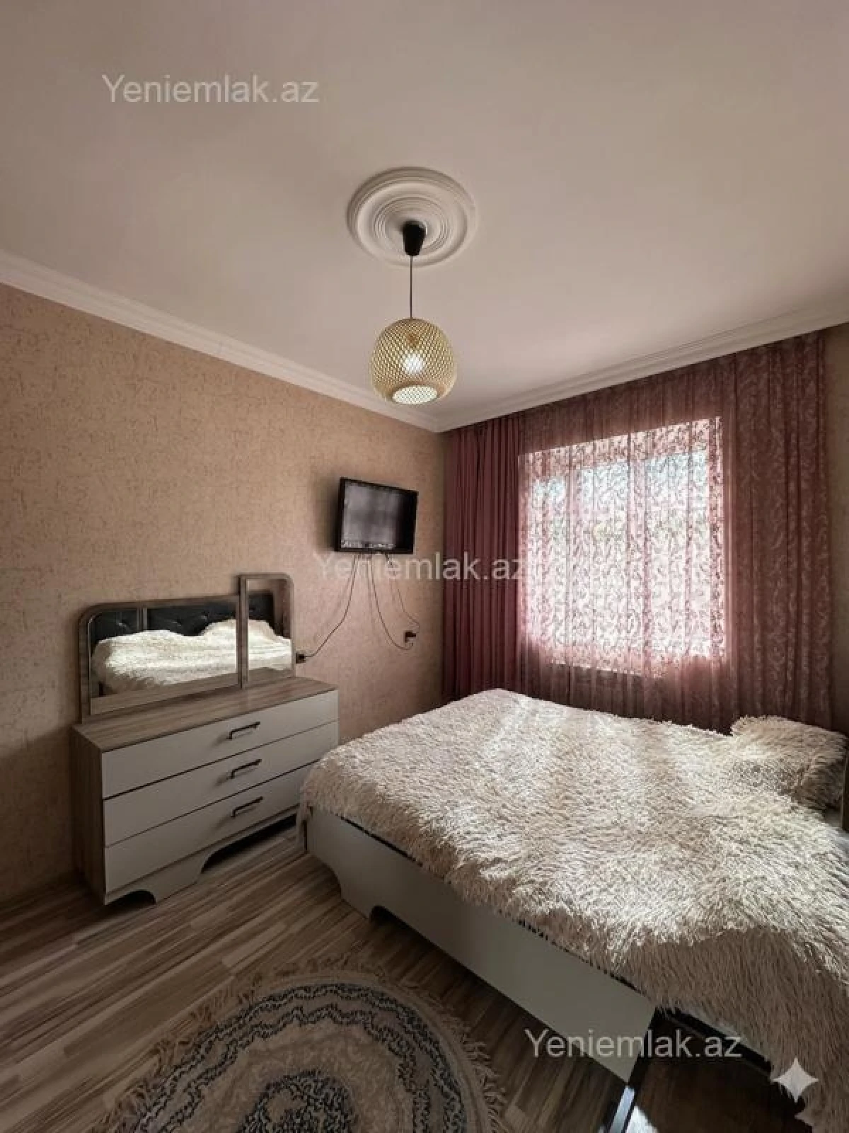 Satılır 3 otaqlı köhnə tikili 68.8 m²
