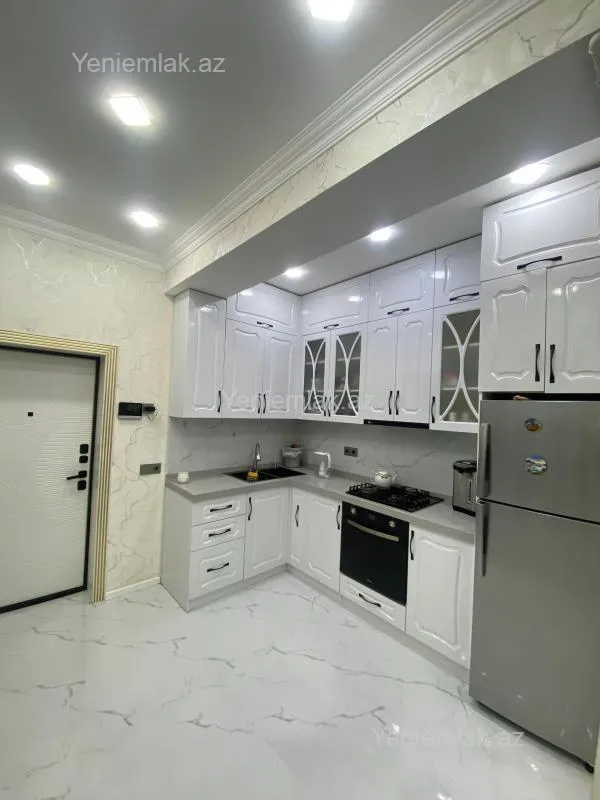 Satılır 3 otaqlı yeni tikili 88 m²