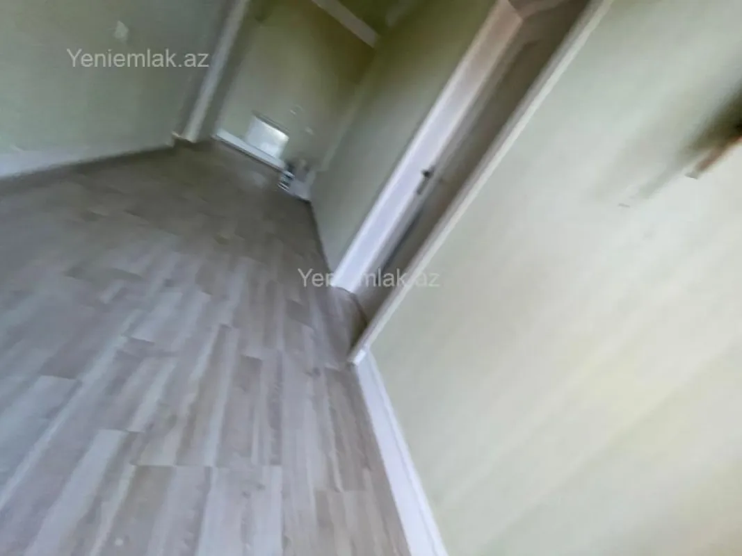 Satılır 3 otaqlı həyət evi 200 m²