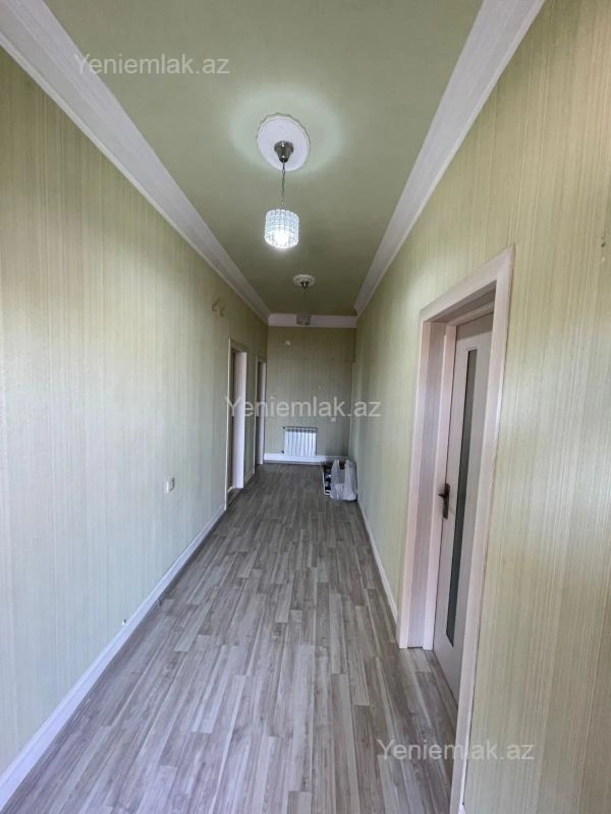 Satılır 3 otaqlı həyət evi 200 m²