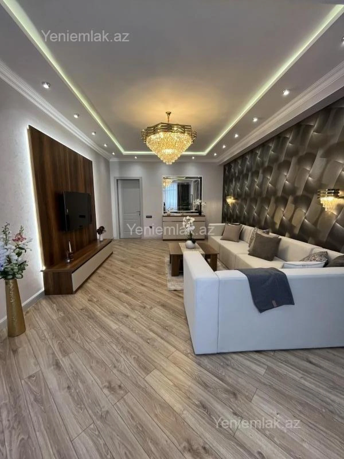 Satılır 2 otaqlı yeni tikili 96 m²