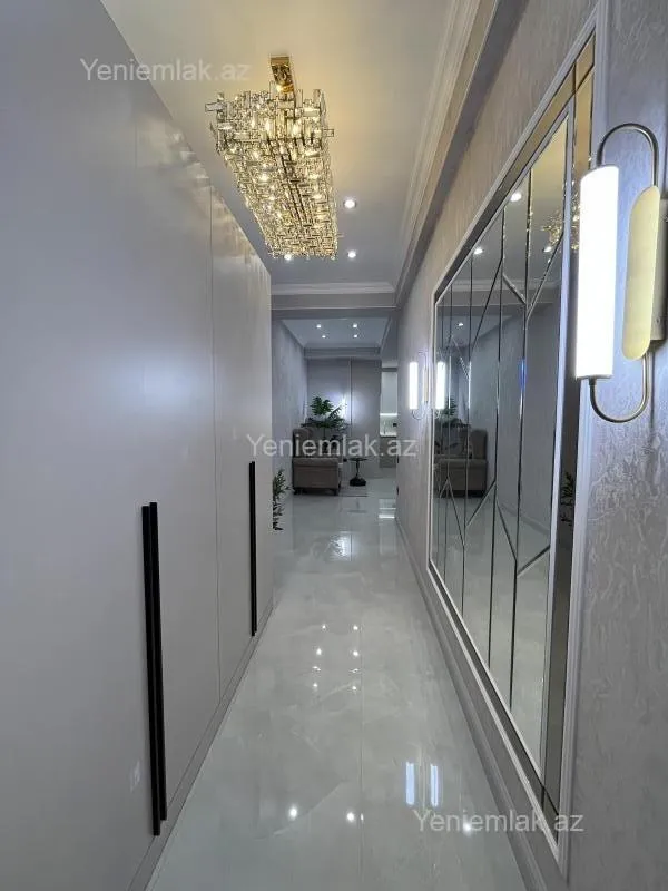Satılır 2 otaqlı yeni tikili 96 m²