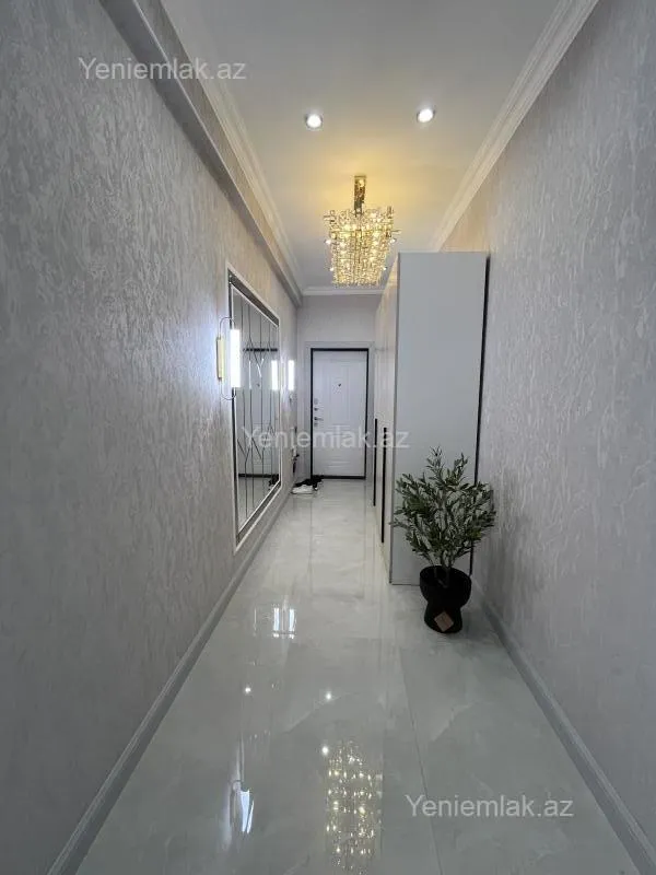 Satılır 2 otaqlı yeni tikili 96 m²