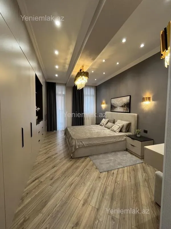 Satılır 2 otaqlı yeni tikili 96 m²