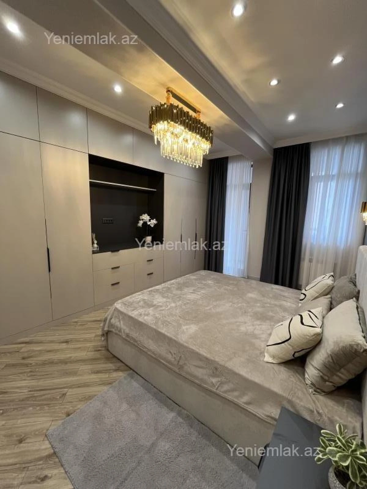 Satılır 2 otaqlı yeni tikili 96 m²