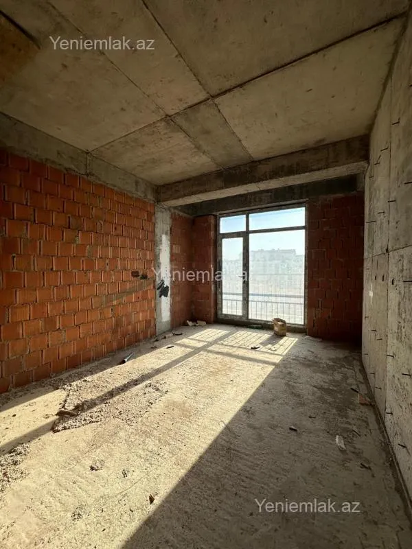 Satılır 4 otaqlı yeni tikili 181 m²