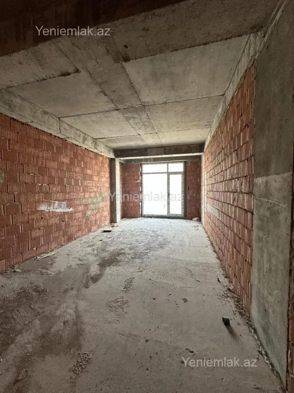 Satılır 4 otaqlı yeni tikili 181 m²