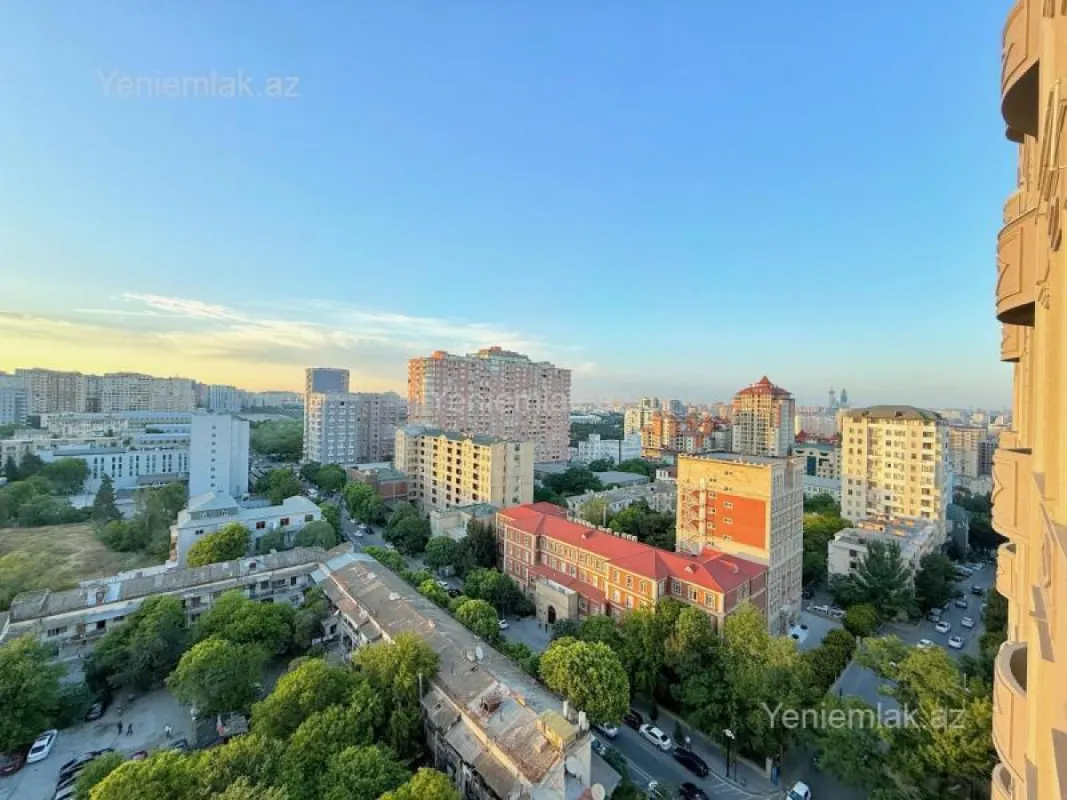 Satılır 3 otaqlı yeni tikili 100 m²