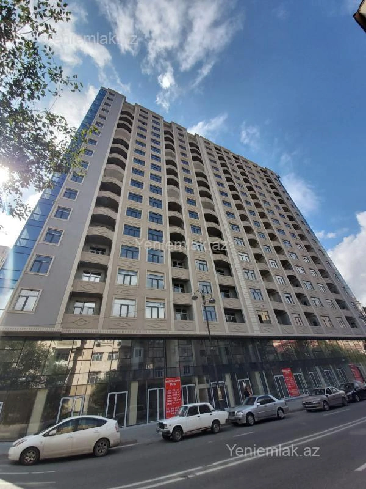 Satılır 3 otaqlı yeni tikili 100 m²