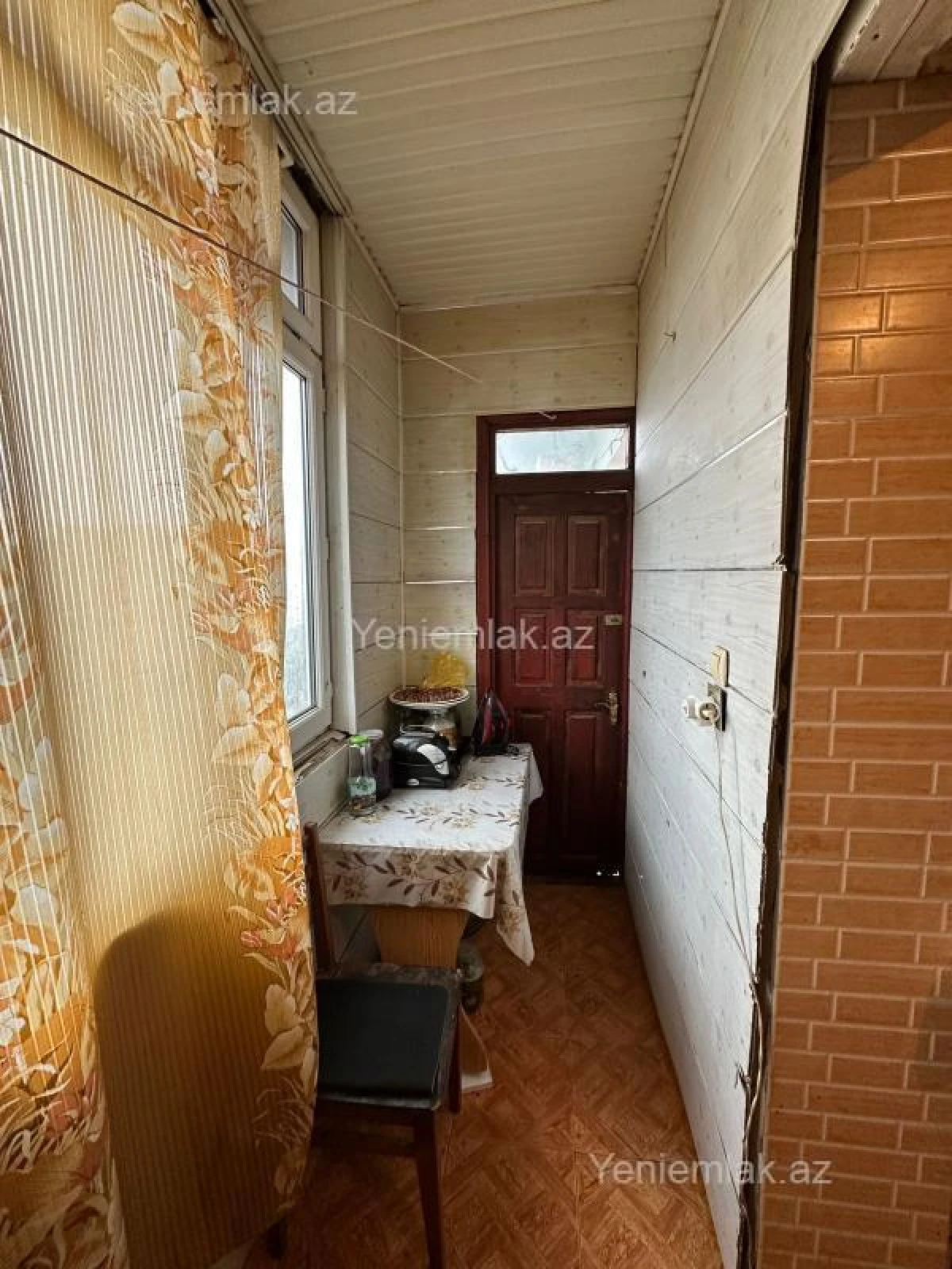 Satılır 5 otaqlı köhnə tikili 120 m²