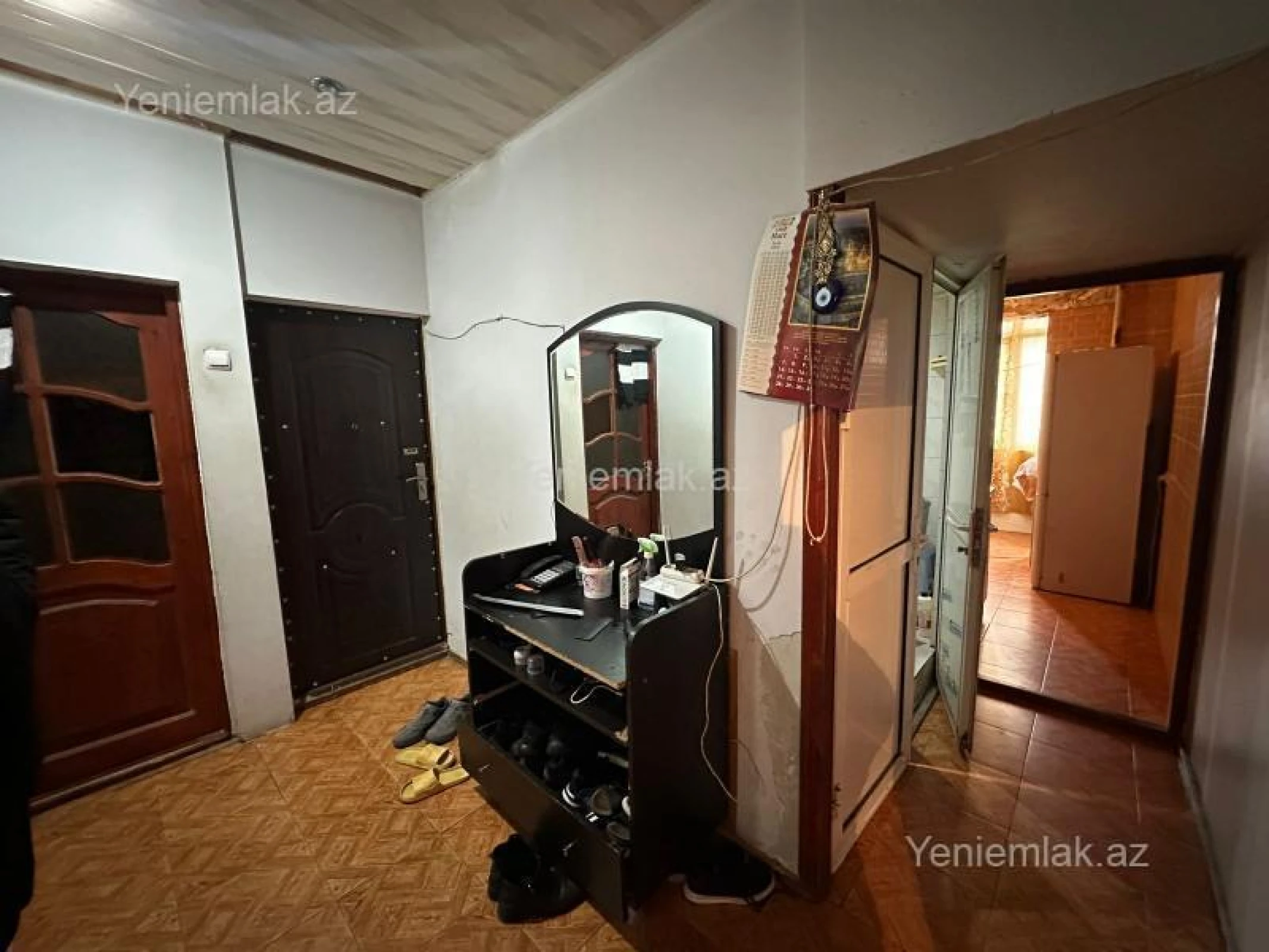 Satılır 5 otaqlı köhnə tikili 120 m²