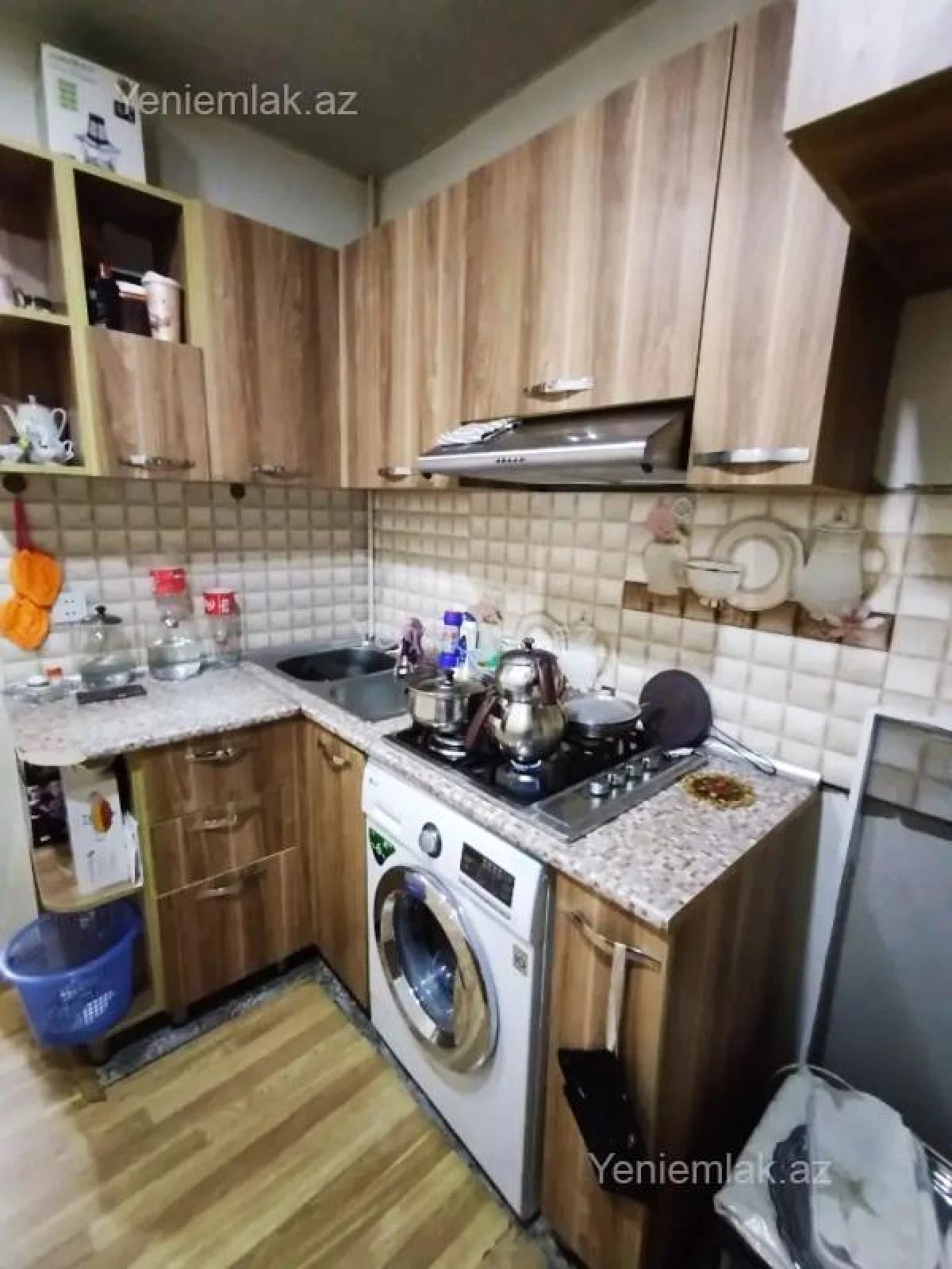 Satılır 2 otaqlı köhnə tikili 55 m²