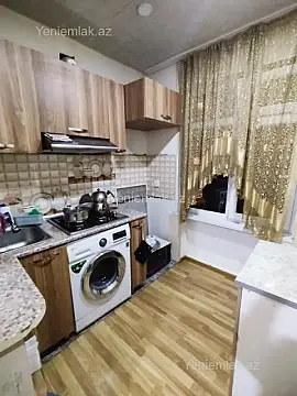 Satılır 2 otaqlı köhnə tikili 55 m²