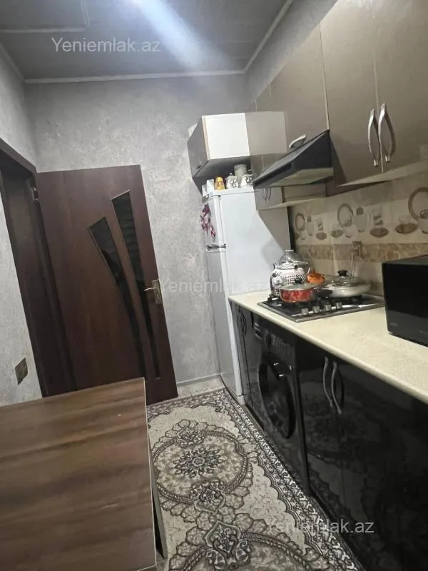Satılır 2 otaqlı həyət evi 60 m²