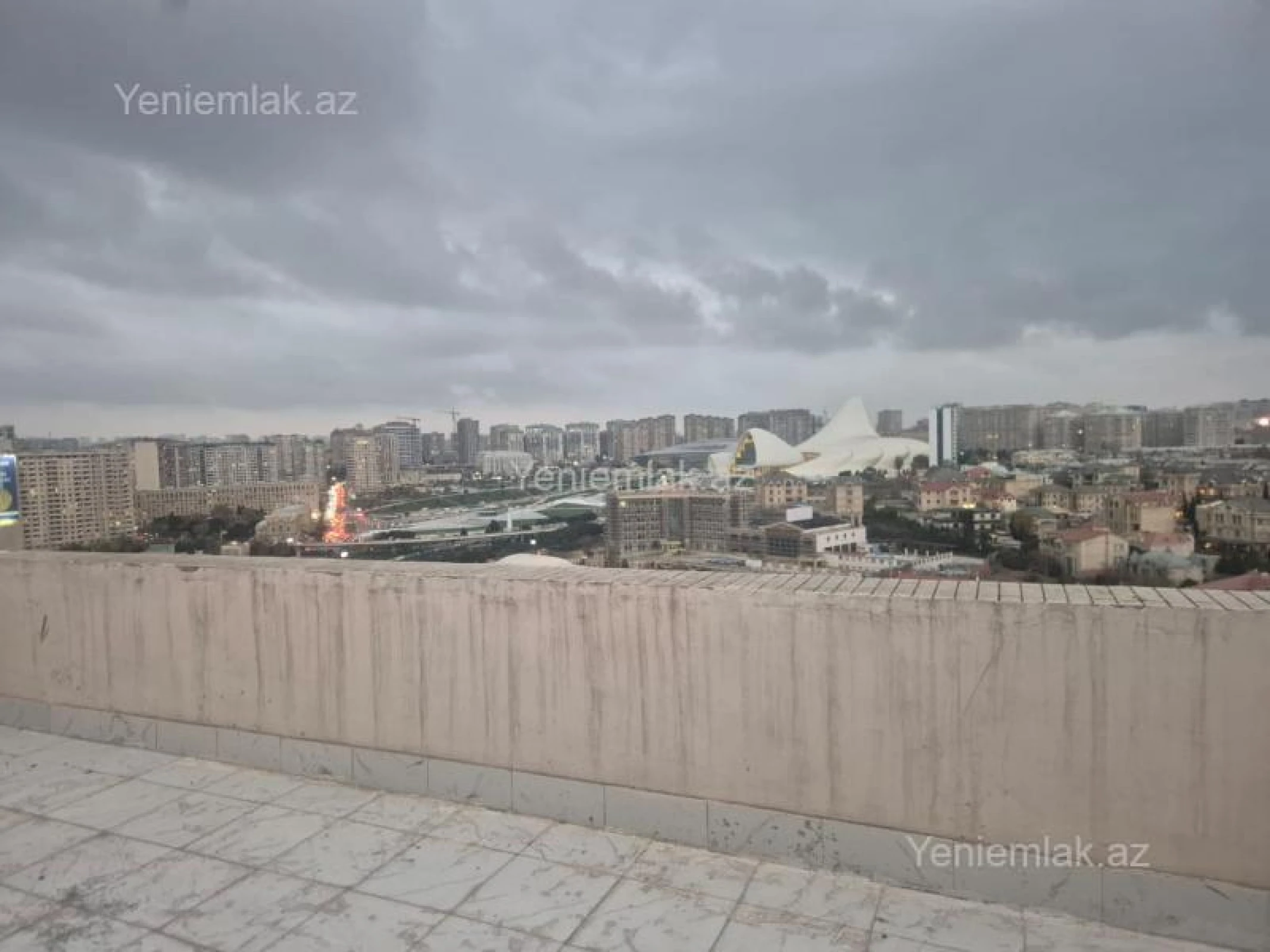 Satılır 3 otaqlı yeni tikili 100 m²