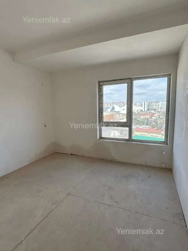 Satılır 3 otaqlı yeni tikili 100 m²