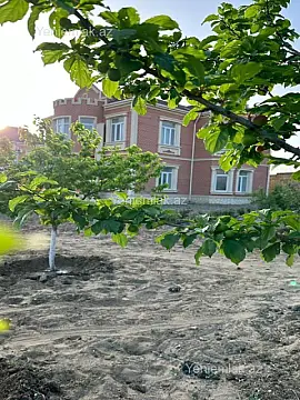 Satılır 7 otaqlı həyət evi 250 m²