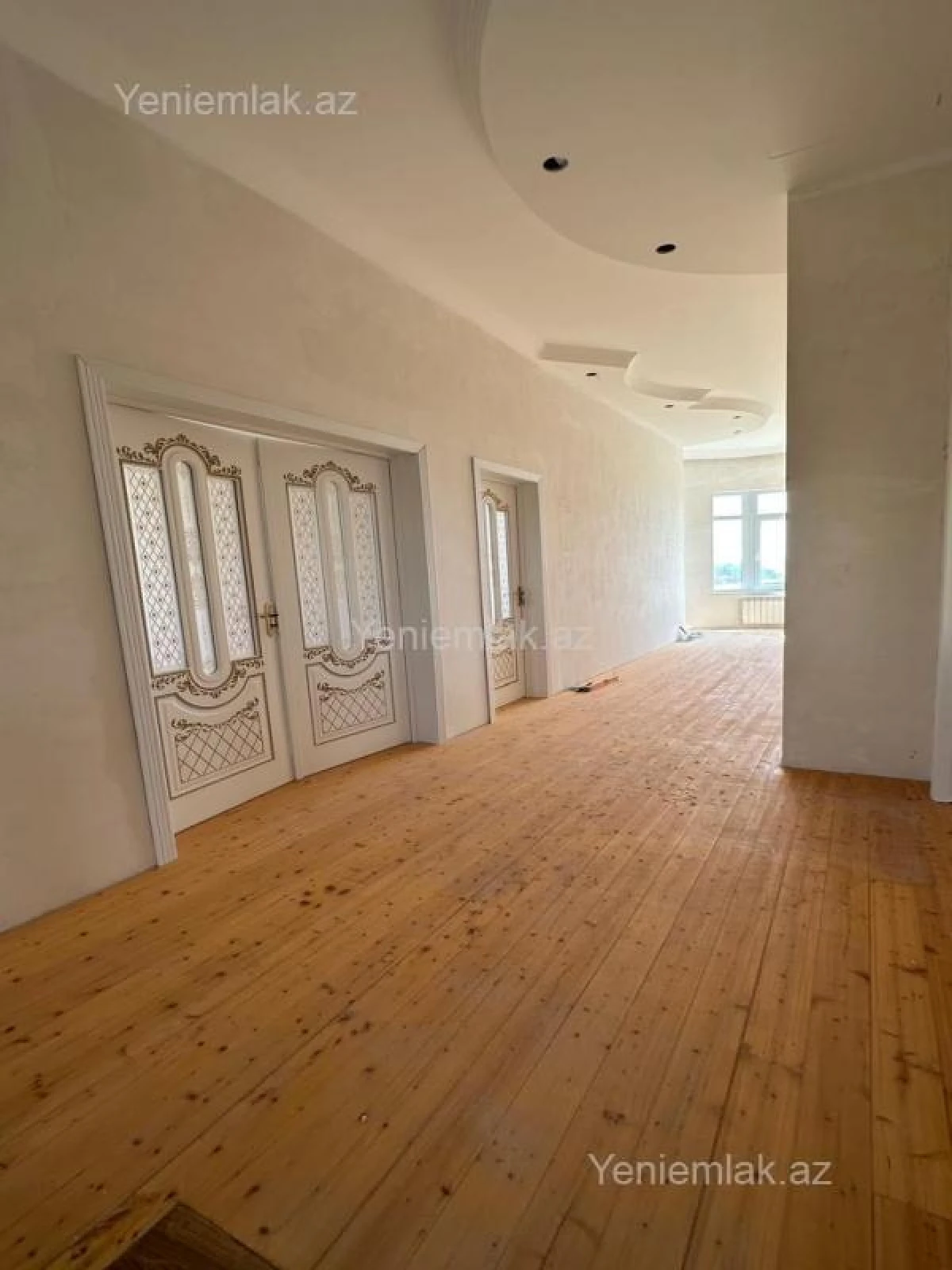 Satılır 7 otaqlı həyət evi 250 m²